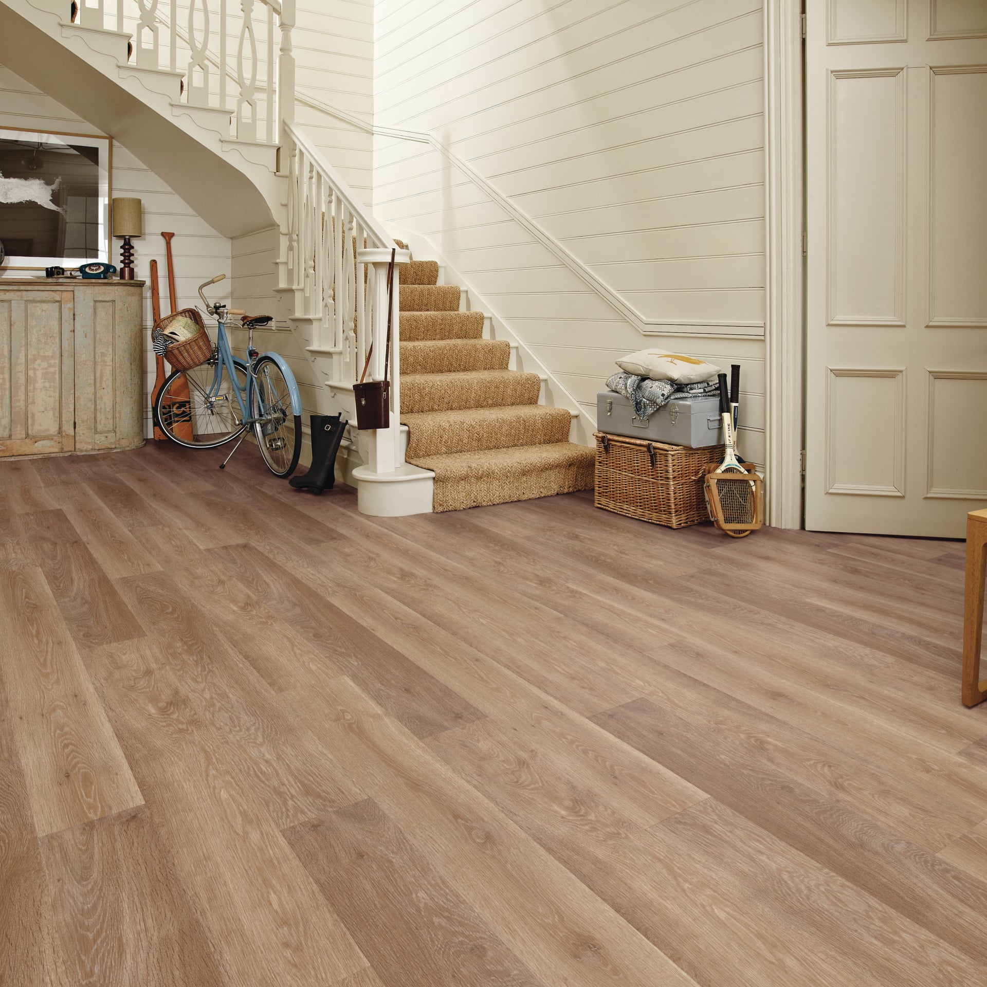 Knight Tile | KP94 Pale Limed Oak