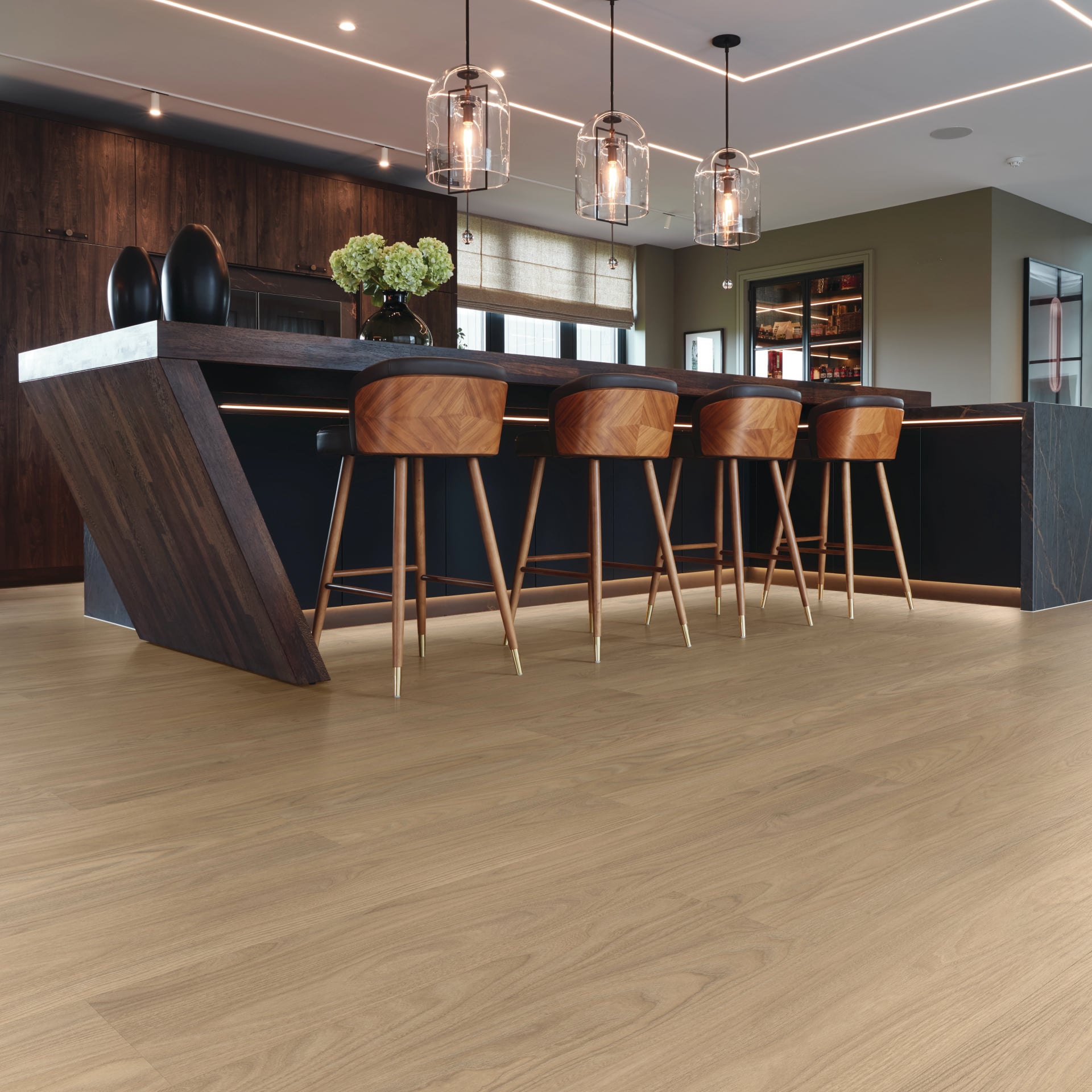 Looselay | Pale Swiss Elm LLP373 | Wood flooring