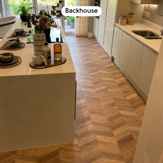 Knight Tile | Pale Limed Oak CH-KP94